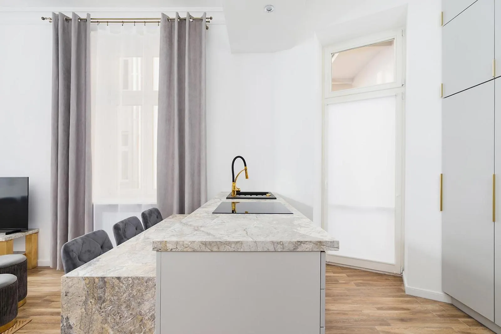 Apartment With Balcony - Starowislna 41 Krakow